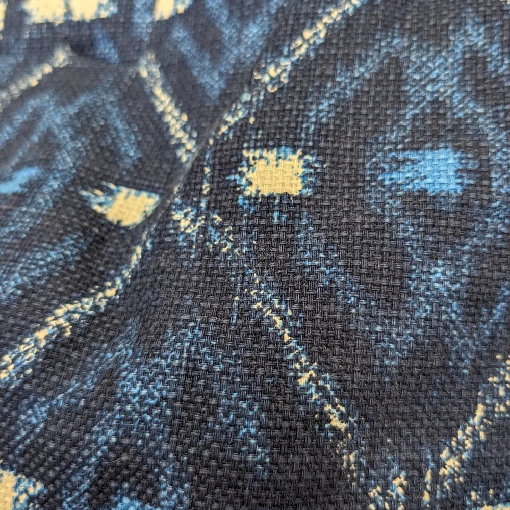 NEW J. Crew Blue Ikat Medallion Gauzey Chino Shorts Size 4